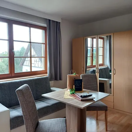 Weingut Kloster Pforta Apartment *